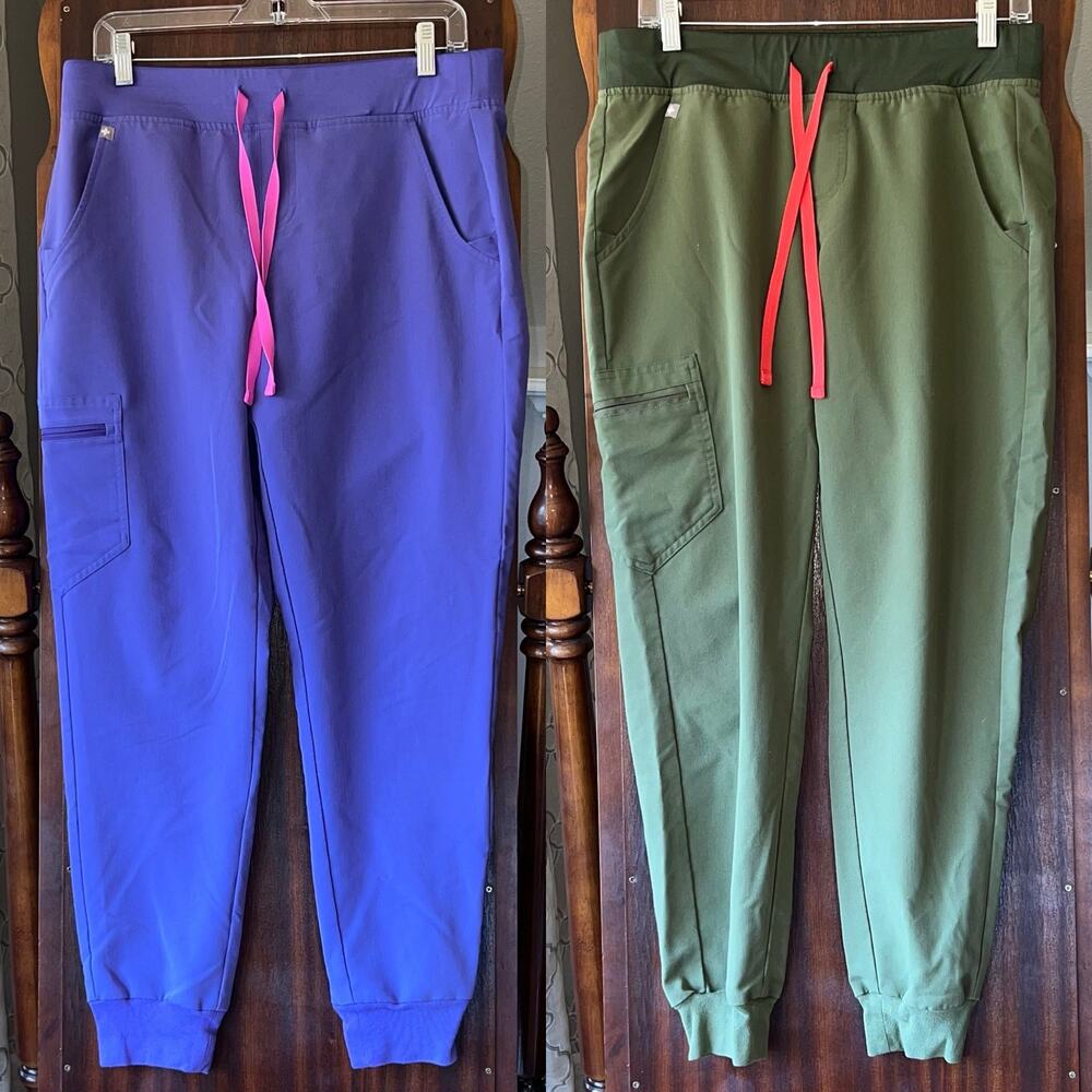 2 Women’s Medium Figs Scrub Pants Green & Purple Joggers technical collection